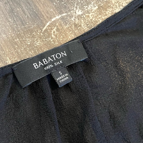 Aritzia Babaton Black Silk V Neck Crossover Blouse Small - Picture 4 of 8